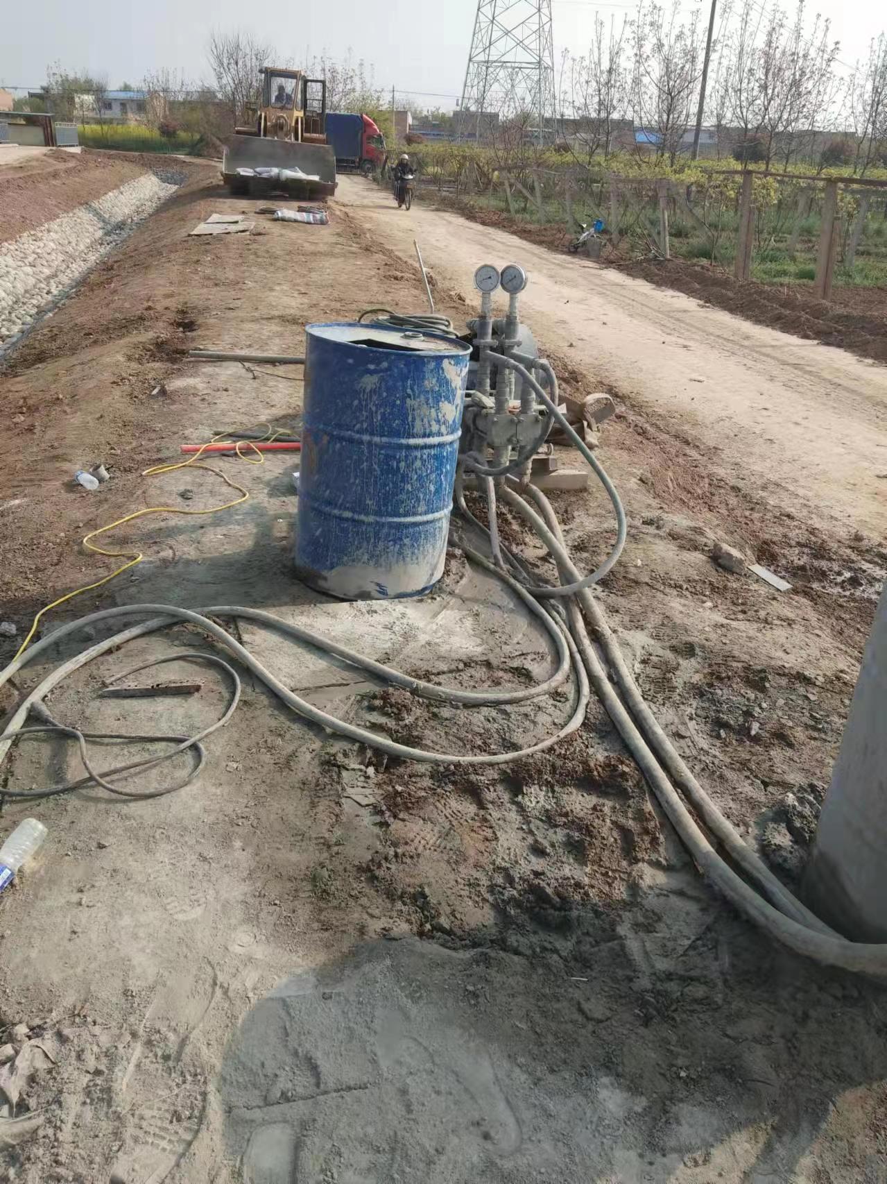 毛阳镇顶管注浆